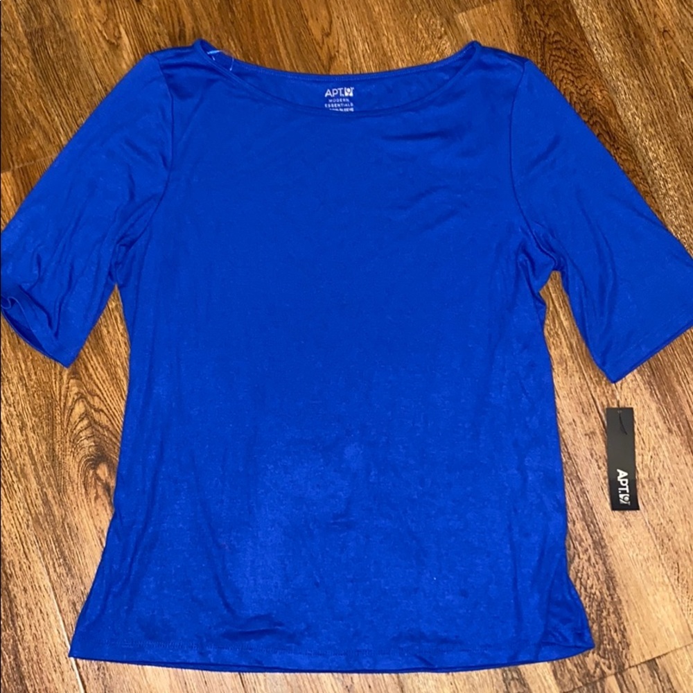 2 for $30❤️ BNWT Apt 9 Modern Essentials Top